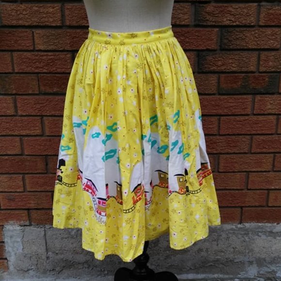 Pinup Girl Clothing Mary Blair Trains Jenny Skirt Small - Picture 2 of 6